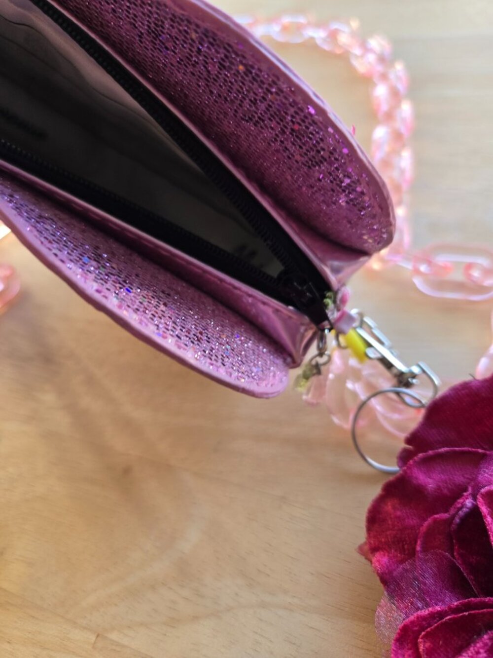 Pink Glitter Shoulder Bag Velvet Millinery Keychain Y2k-Style Coquette-inspo - Picture 9 of 16